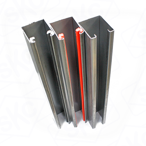 เสา ราง เหล็ก